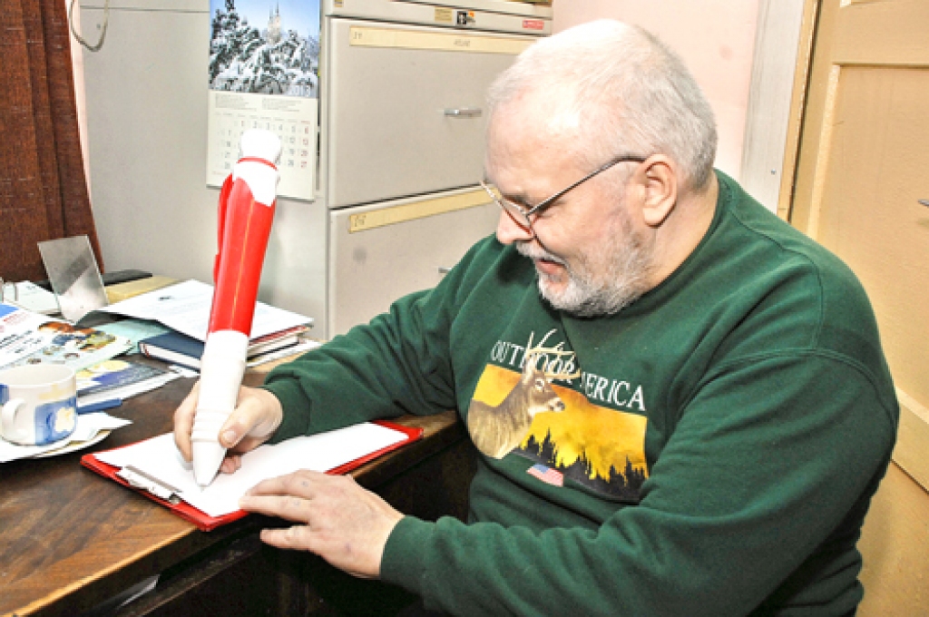 Ilmāra Apses kolekcijā ir arī tādi rakstāmrīki, kuru pielietojums nav īpaši ērts.