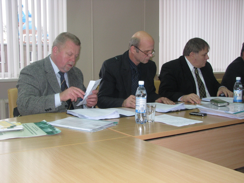 Tagadējie Bauskas novada domes deputāti Jānis Feldmanis un Uģis Zeltiņš, kuri 2009.gada pašvaldību vēlēšanās domē tika ievēlēti no likvidētās Tautas partijas (TP), šā gada vēlēšanās plāno kandidēt katrs citas partijas sarakstā.
Autors: No «Bauskas Dzīves» arhīva.