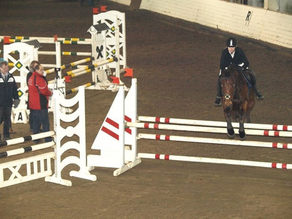 Velga Marčenkova ar zirgu Ledions.
Autors: No albuma.