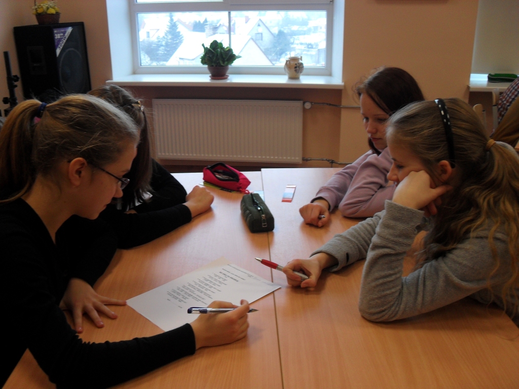 Uzdevumi prasīja visas komandas zināšanas un koncentrēšanos.
Autors: No albuma.