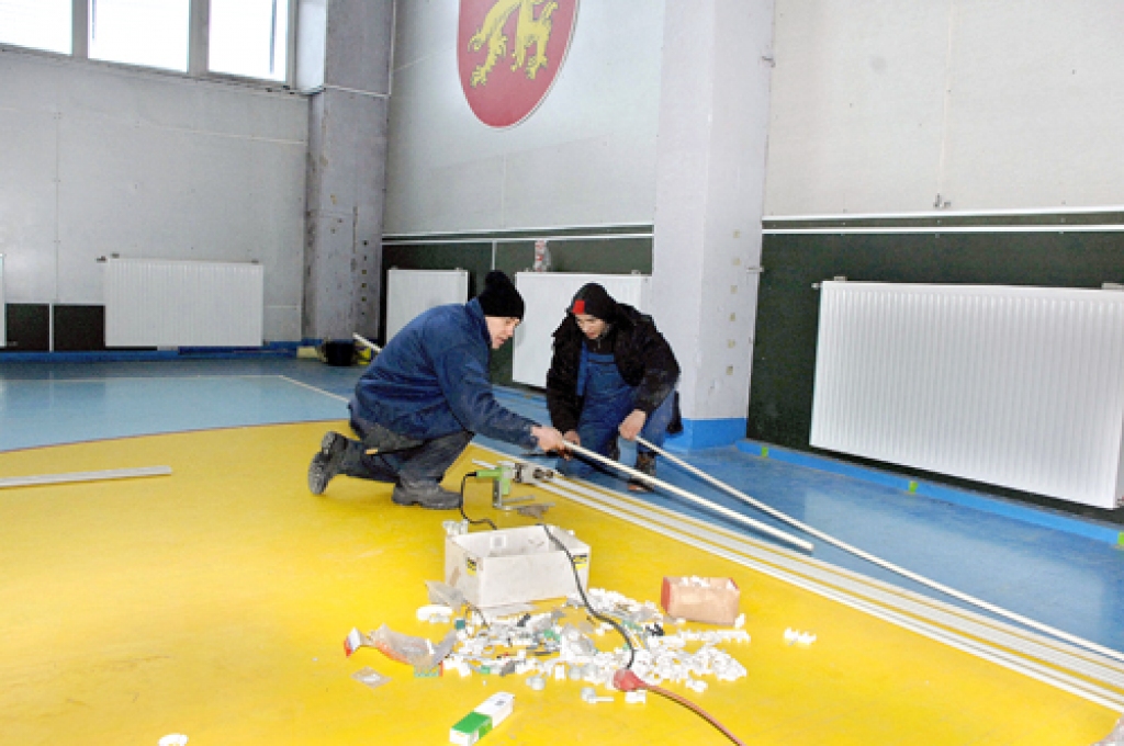 Sporta namā «Mēmele» apkures sistēmu rekonstruēja SIA «Uniservis» speciālisti.
Autors: Ivars Bogdanovs