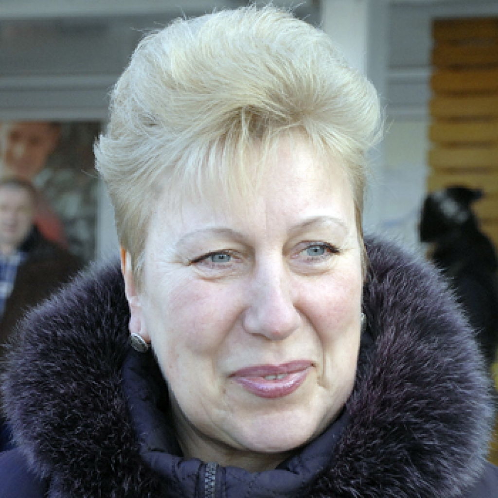 INĀRA KUŠNERE.