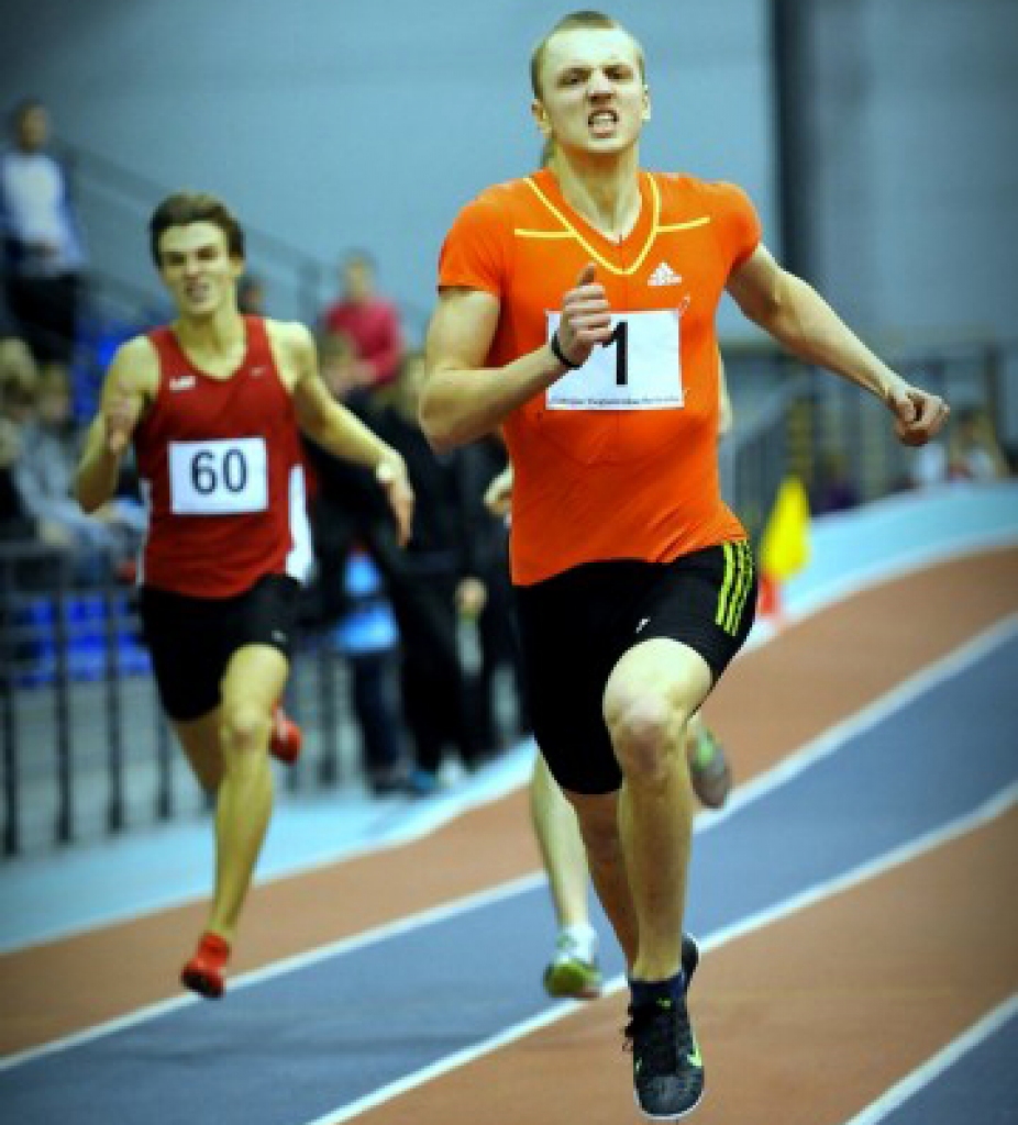 Jānis Baltušs Latvijas Vieglatlētikas ziemas čempionātā telpās izcīnīja trīs zelta medaļas. 