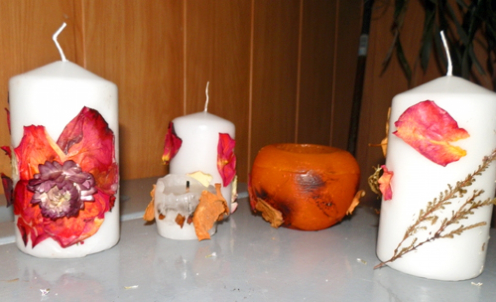 Bērni veidoja sveces, izpaužot radošumu un apgūtās zināšanas.