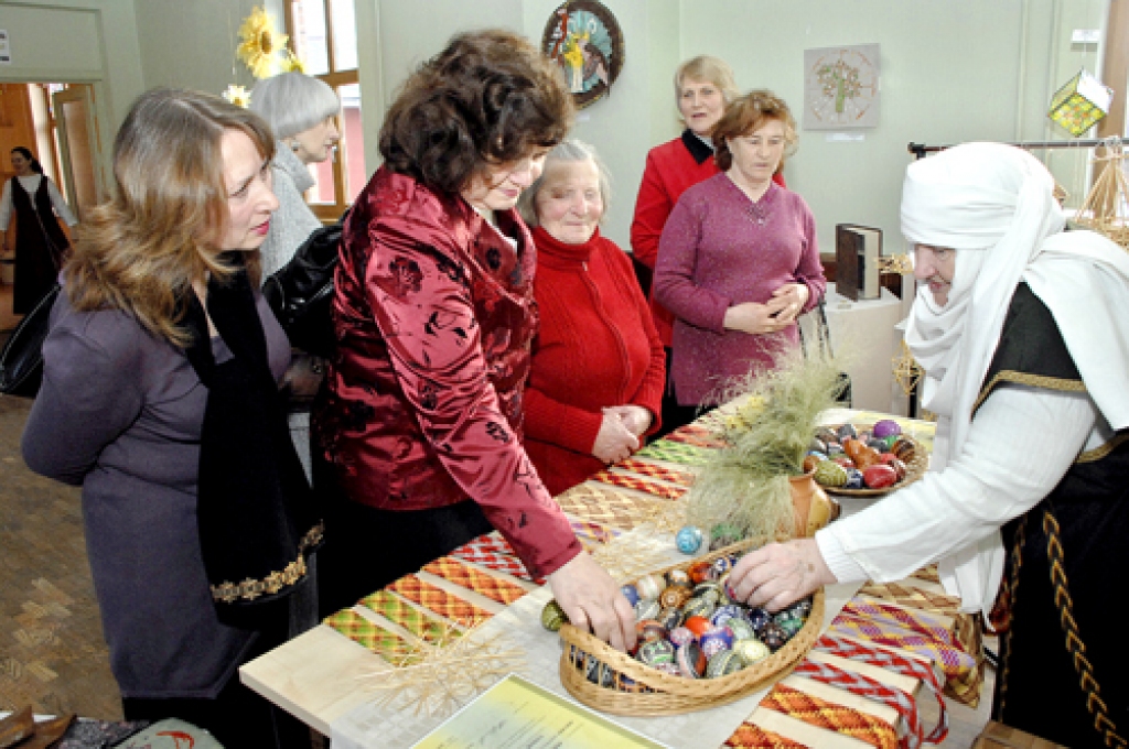 Vītenes Repšienes, Biržu meistares rotātās olas baušķenieki apbrīnoja. Daudzi atziņa, ka gūtas lieliskas idejas.