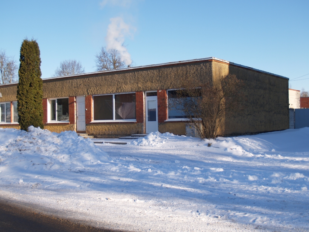 Edvarta Virzas ielā, agrākajās veikala telpās, maijā atvērs Dienas centru, kurā varēs darboties dažādas Iecavas novada interešu un sociālās grupas.
Autors: Antra Ērgle