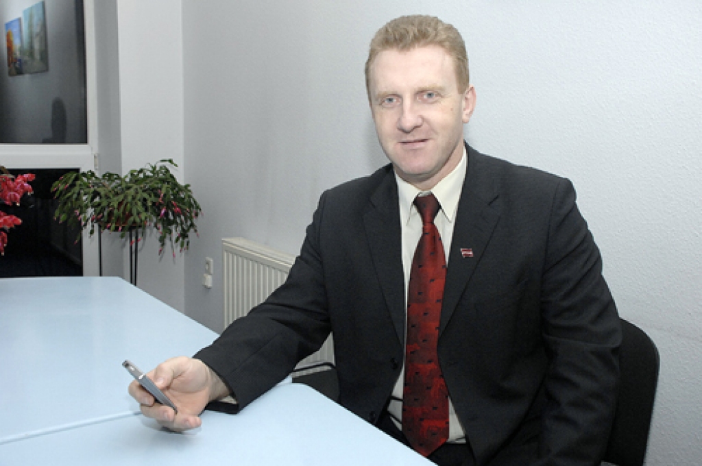 Mārtiņš Cimermanis, Latvijas Lauku konsultāciju un izglītības centra vadītājs.