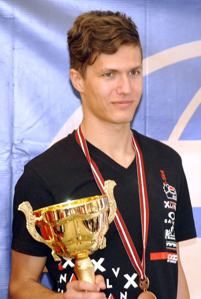 Kristiāns Sabo – EČ «Mūsas» posma uzvarētājs bagiju 1600 klasē.