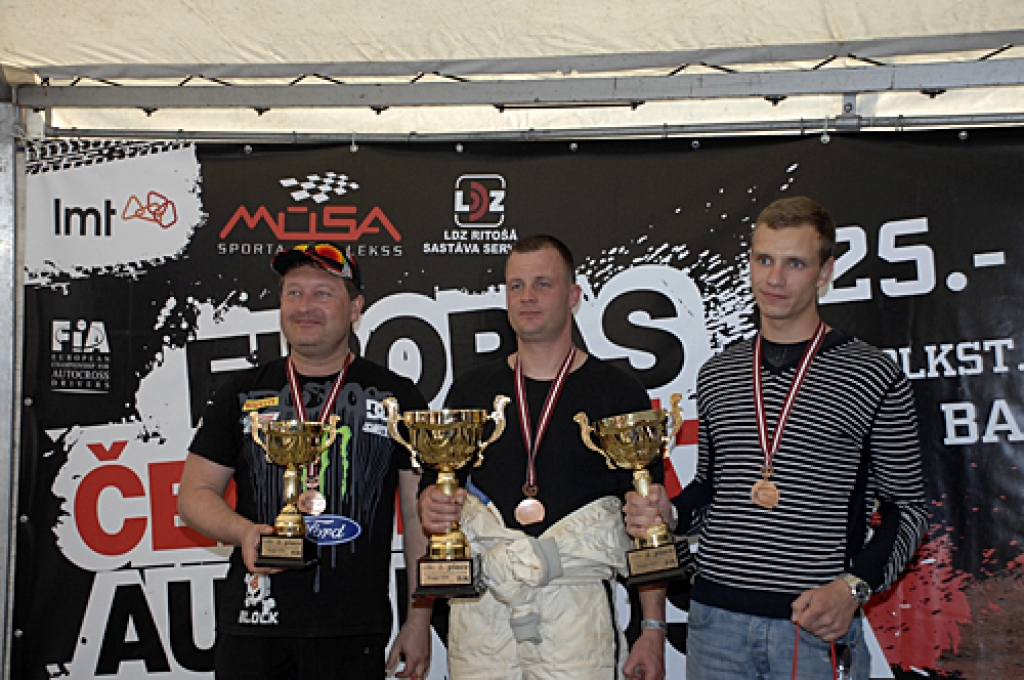 Pirmais trijnieks Nacionālajā B600 klasē  – 1. v. Kaspars Bumbiers, 2. v. - Jānis Baumanis un 3. Dmitrijs Kabanovs.    
Autors: Ivars Bogdanovs