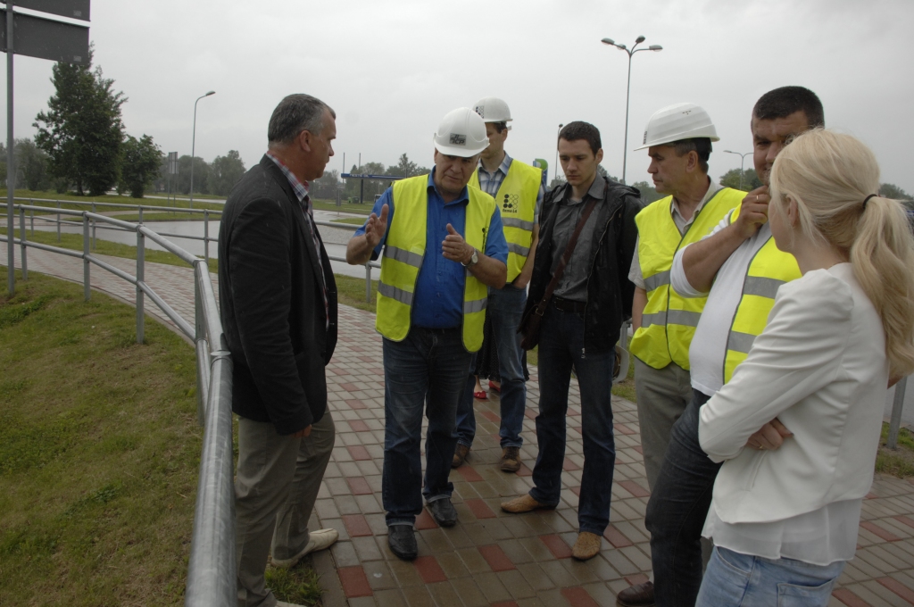 Mūsas kreisajā krastā ražošanas sapulcē tikās Bauskas pašvaldības un būvnieku pārstāvji. 
Autors: Ivars Bogdanovs