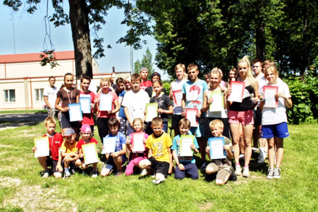 Dalībnieki 2013. gada «Kurmenes skrējienā». 