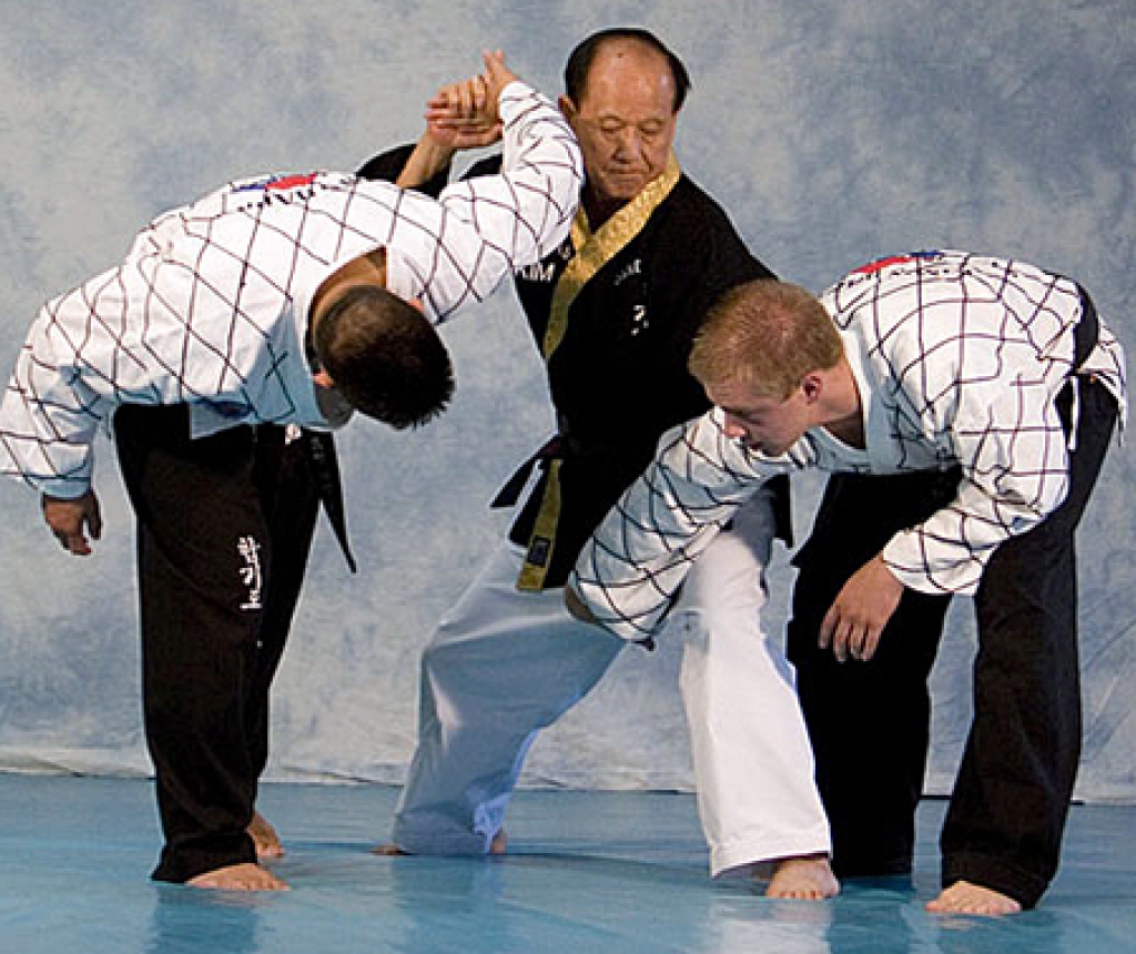 Hapkido galvenais uzdevums – ātri neitralizēt pretinieku. 