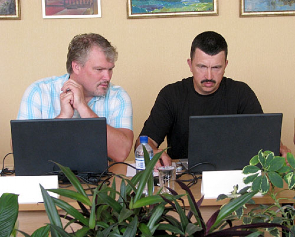 Bauskas novada pašvaldības uzņēmējdarbības konsultatīvajā padomē turpmāk darbosies deputāti Mārtiņš Ruža un Arnolds Jātnieks.
Autors: Vilnis Auzāns