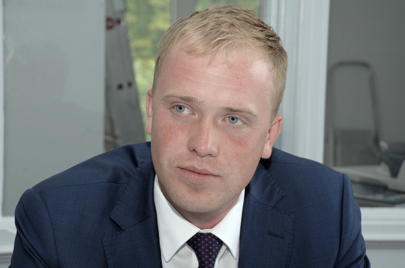 Saeimas deputāts Viktors Valainis līdztekus citām iecerēm pavēstīja, ka tuvākajos valdības plānos ir Ķekavas apvedceļa izbūve, pēc tam nākamajai kārta būs Bauskai.
Autors: Ivars Bogdanovs