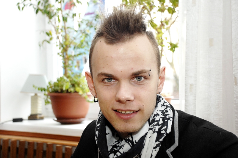 Baušķenieks Pēteris Upelnieks piedalās konkursā «Jaunais vilnis 2013». Pirmā skates diena viņam būs 24. jūlijā.

Autors: no «Bauskas Dzīves» arhīva.