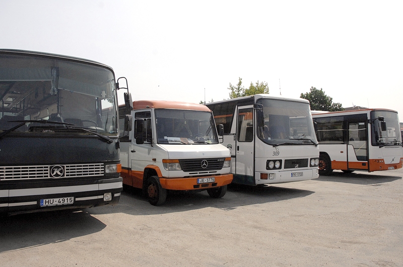 Pasažieri «Bauskas Dzīvei» ziņo ne tikai par neērtajiem un pārpildītajiem autobusiem, bet arī par biļešu neizsniegšanu maršrutā Bauska–Rīga.

Autors: no «Bauskas Dzīves» arhīva.