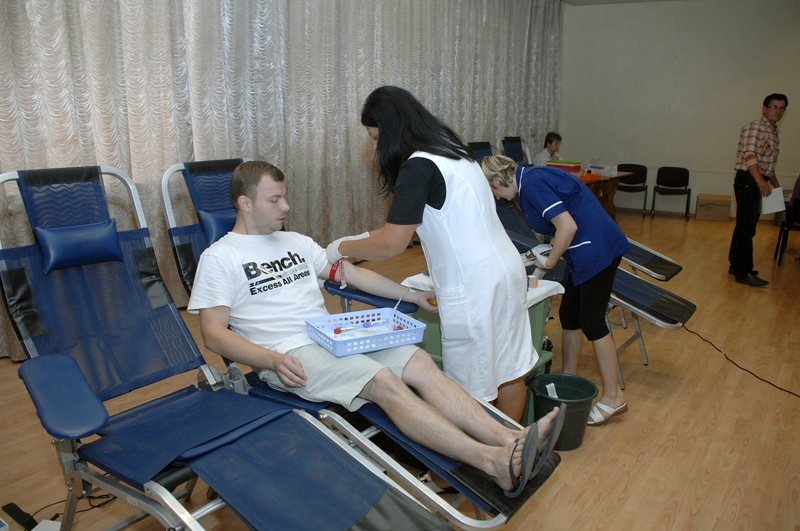 Mārtiņš Gulbis pirmo reizi nodod asinis.  

Autors: Ivars Bogdanovs