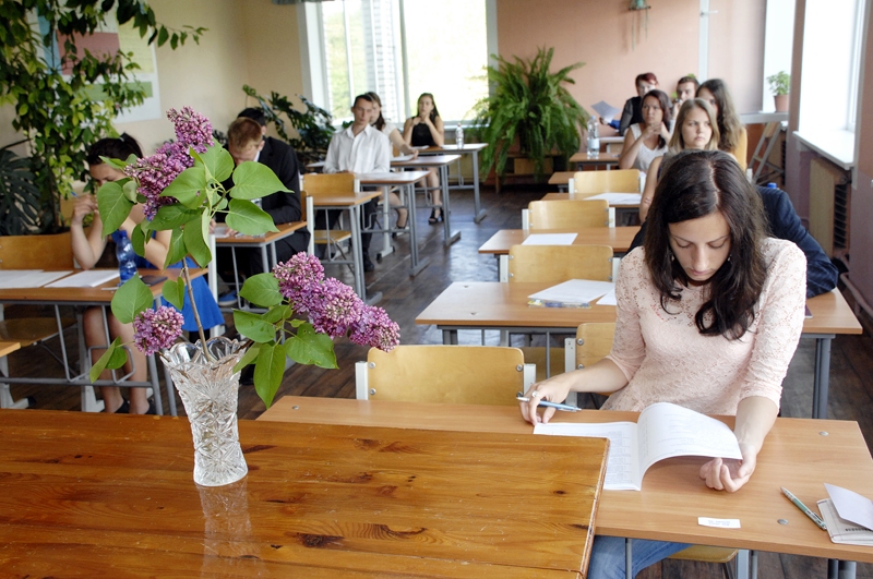 Eksāmens Misas vidusskolā.  
Autors: no «Bauskas Dzīves» arhīva