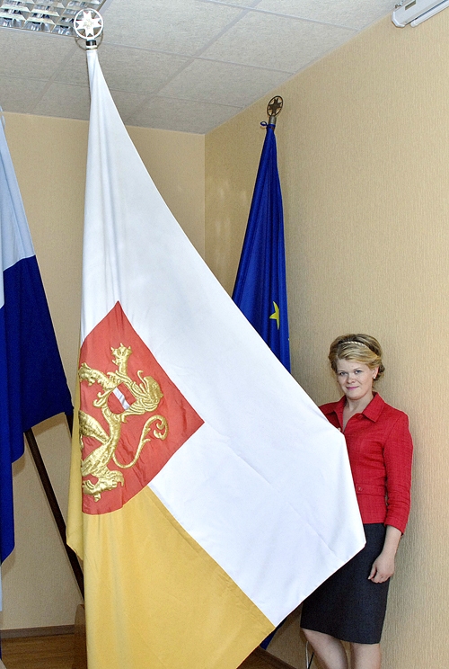 Bauskas pilsētas standarts novada domes sēžu zālē.
Autors: Foto – Ivars Bogdanovs