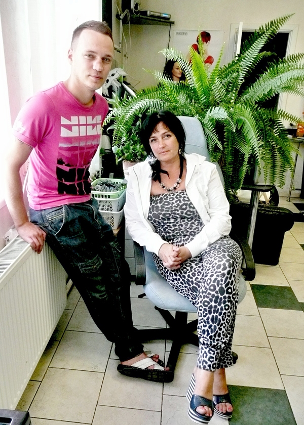 Mucenieku dzimtas trešā un ceturtā paaudze – Jolanta un viņas dēls Ivo.
Autors: Foto – Lauma Ieveniece