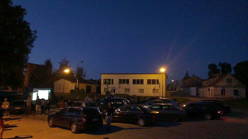 Jauniešu iniciatīva un spars ļāva Bauskā piektdienas, 2. augusta, vakarā noskatīties brīvdabas kino.


Autors: Ilze Lujāne