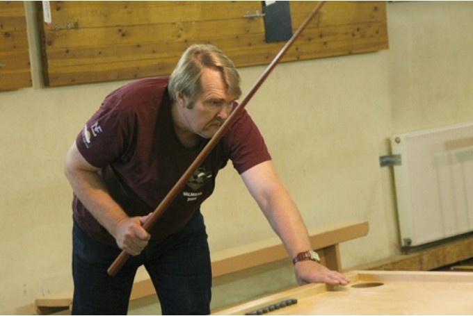 Latvijas Veterānu čempionāta finālcīņā vīriešiem, kas notika 14. septembrī, vissekmīgāk nospēlējis baušķenieks Vilnis Pelcers.
Autors: No «Bauskas Dzīves» arhīva.