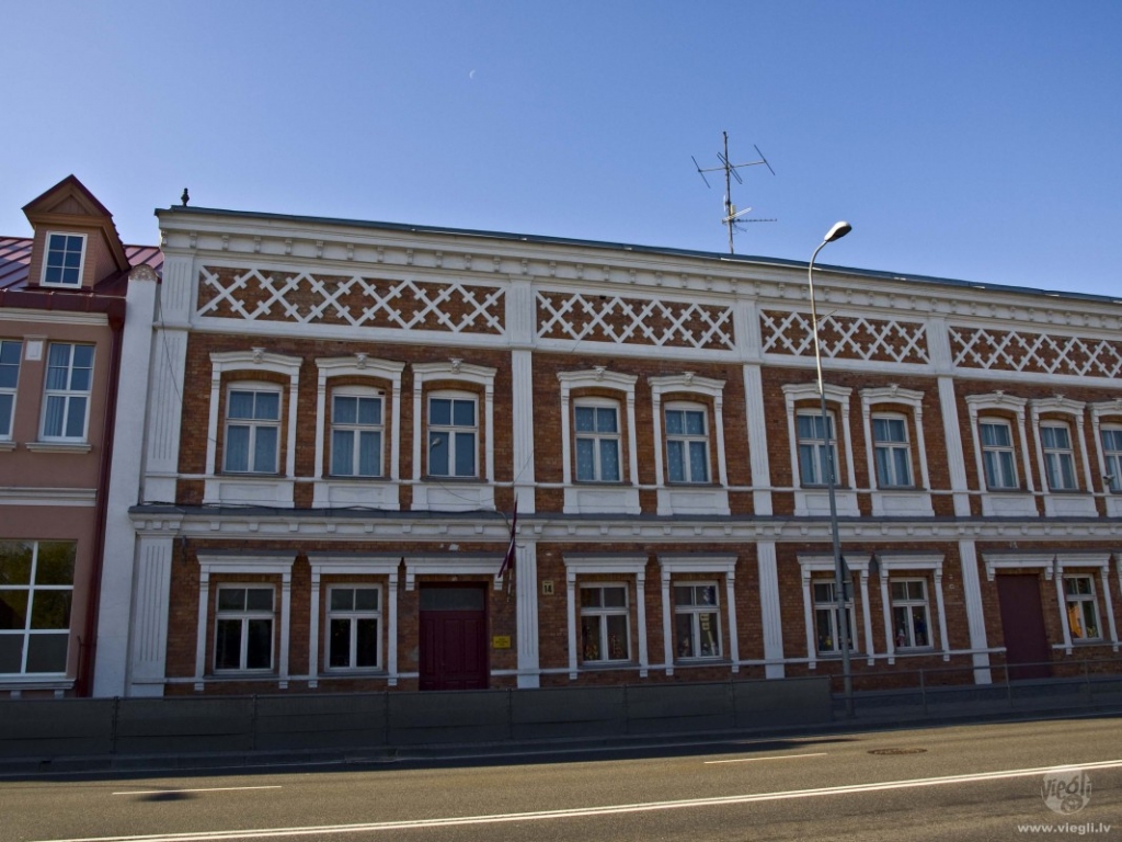 Aluksniesiem.lv raksta attēla aizvietotājs