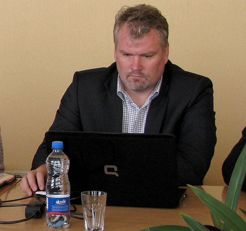 Sēdi vadīs komitejas priekšsēdētājs Mārtiņš Ruža.
Autors: Vilnis Auzāns