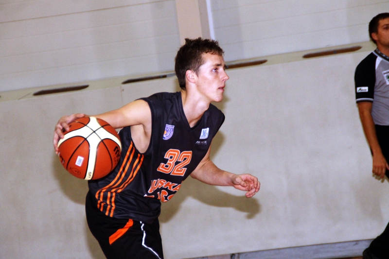 Toms Vilks spēlē pret «RTU» izdarīja deviņas rezultatīvas piespēles un guva 12 punktus.
Autors: no «Bauskas Dzīves» arhīva