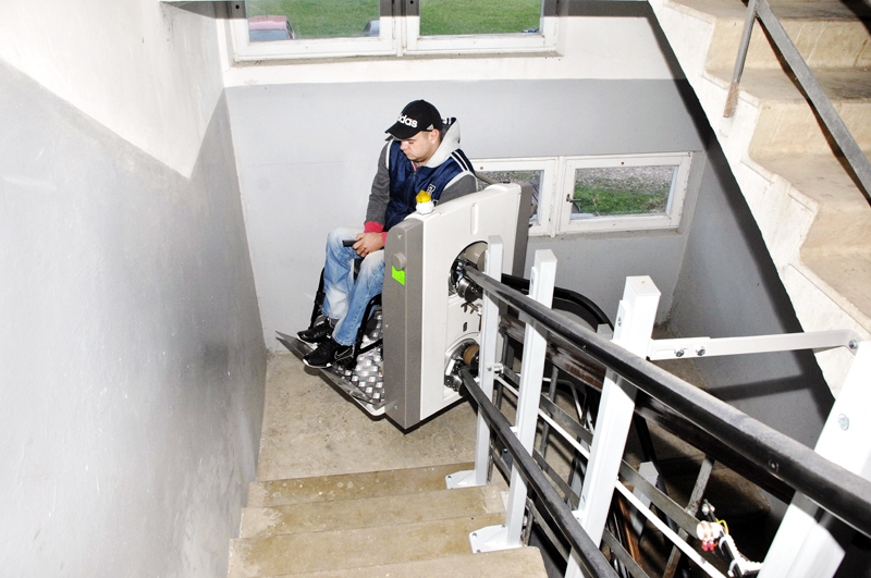 Jurim Spalim izkļūšanai no dzīvokļa otrajā stāvā vairs nav jālūdz vecāku vai draugu palīdzība. 
Autors: Foto – Ivars Bogdanovs