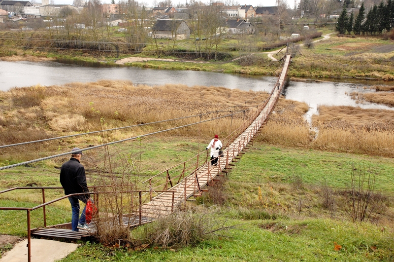 Gājēju tiltiņa pāri Mūsai atjaunošana – tas ir viens no darbiem, ko nākamajā gadā iecerējusi paveikt Bauskas pašvaldība.
Autors: Foto – Ivars Bogdanovs