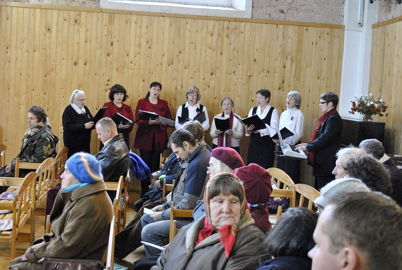 Dievkalpojumu kuplināja Iecavas luterāņu un katoļu draudzes ansambļu uzstāšanās.
Autors: Foto – Madara Ērgle