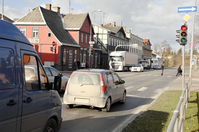 Bauska kā tranzītpilsēta varētu saņemt tā saukto eirovinjetes nodevu.
Autors: Foto – Ivars Bogdanovs