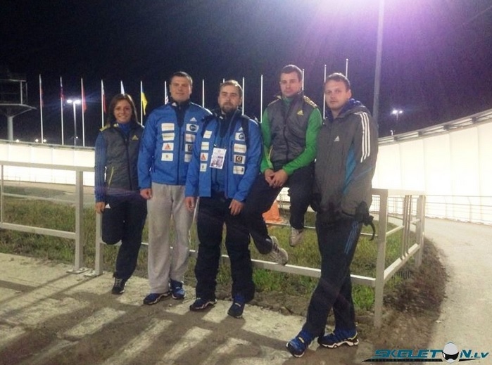 Gatavojoties Ziemas Olimpiskajām spēlēm, kas 2014. gadā notiks Krievijā, Sočos, skeletonisti Martins un Tomass Dukuri aizvadījuši pirmos treniņbraucienus Soču Olimpiskajā trasē.
