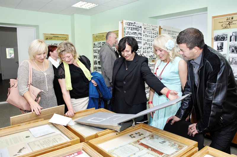 Saulaines profesionālās vidusskolas vēstures muzejā var iepazīties ar notikumiem, kuros mācību iestāde bija iesaistīta Latvijas valsts dibināšanas periodā.
Autors: Ivars Bogdanovs