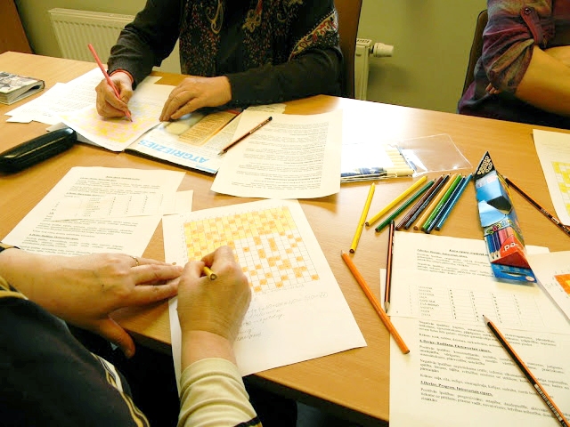 Numeroloģiskā karte top trijos vakaros, jo veidotājai nopietni jāiedziļinās daudzajos datos.
Autors: NO ZORĢU BIBLIOTĒKAS ARHĪVA