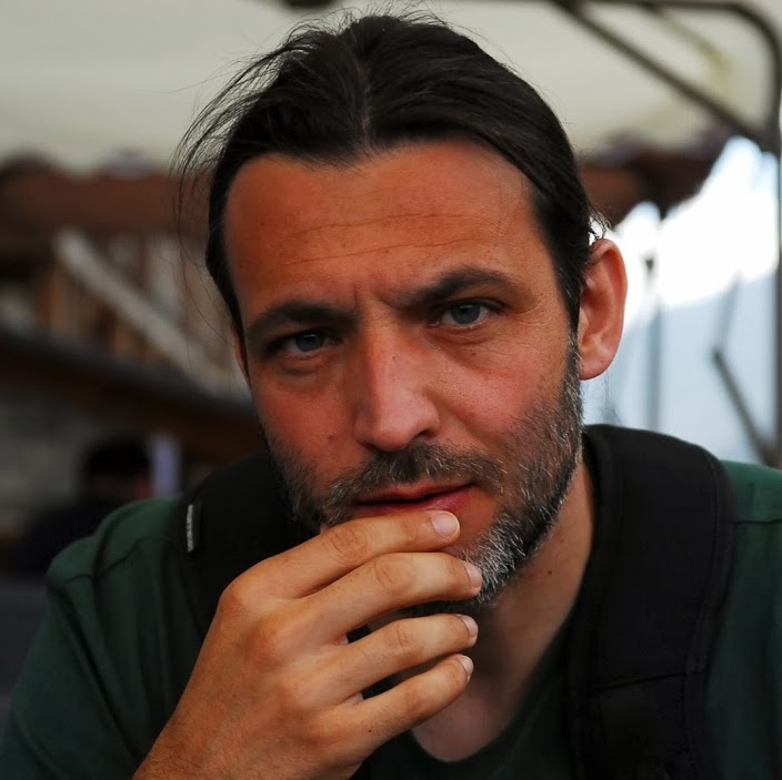 Franču fotogrāfs Stefans Sudjērs iecerējis ar kājām šķērsot Latviju, pārgājienu iemūžinot bildēs. 