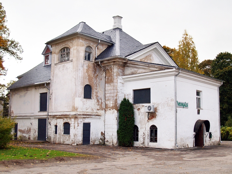 Ēka Grāfa laukumā šogad pārtaps novada Mūzikas un mākslas skolā.
Autors: Foto no «Bauskas Dzīves» arhīva.