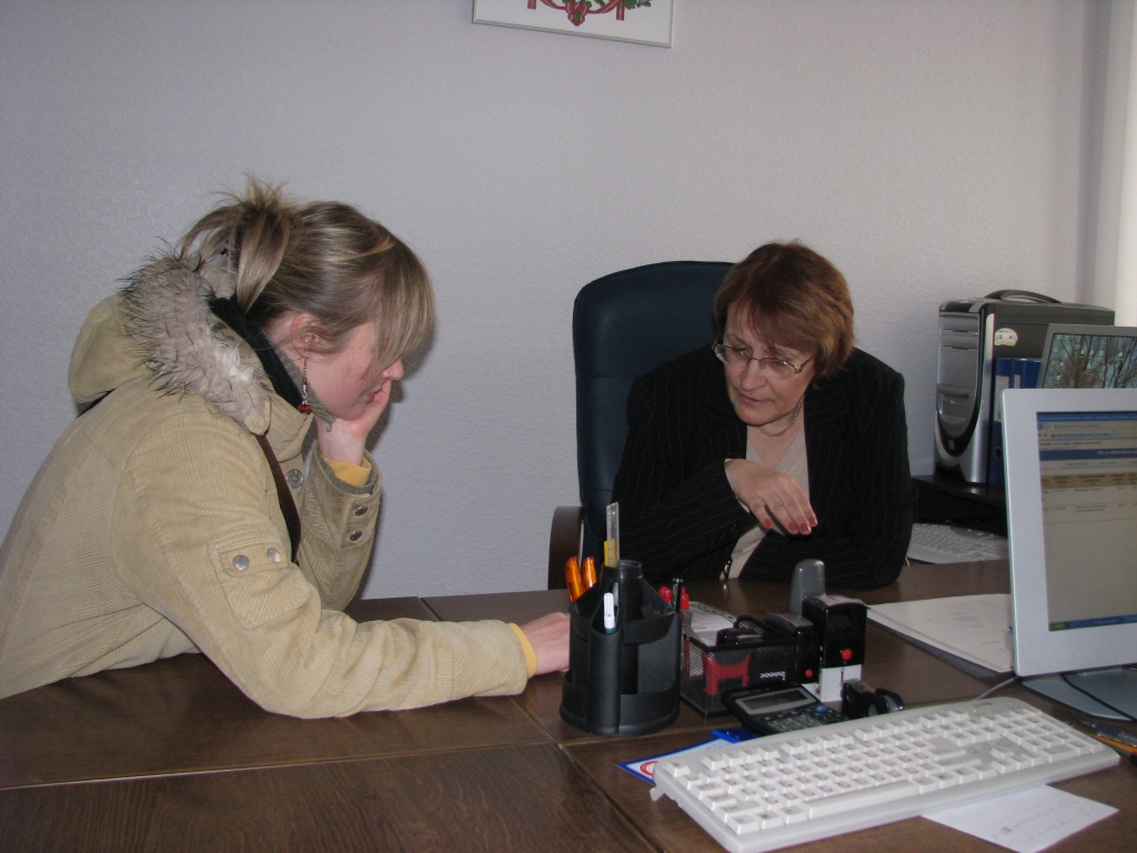 Zenta Reliņa  aicina potenciālos Notāru dienu klientus pārskatīt mājās savus dokumentus un ierasties pie speciālistiem ar konkrētu faktu materiālu. Tikai tādā veidā būs iespēja saņemt kvalitatīvu konsultāciju.
Autors: No arhīva.