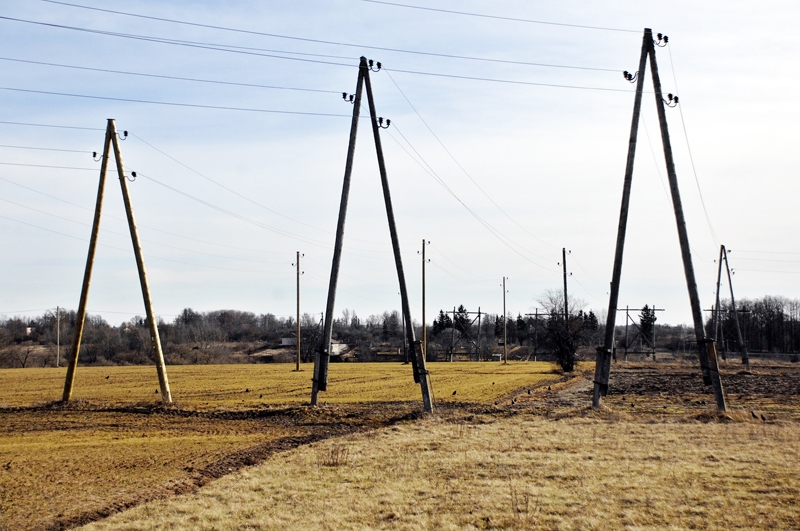 Tirgus atvēršana, liekot arī mājsaimniecībām izvēlēties starp vairākiem elektrības ražotājiem, pagaidām atlikta. 
Autors: Ivars Bogdanovs