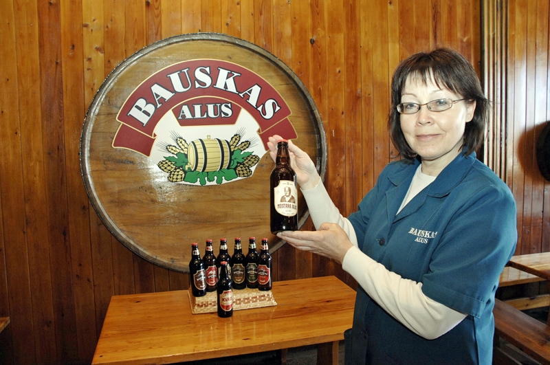 Guna Dobre, laboratorijas vadītāja, devusi savu artavu jaunās alus šķirnes izveidē.
Autors: Ivars Bogdanovs