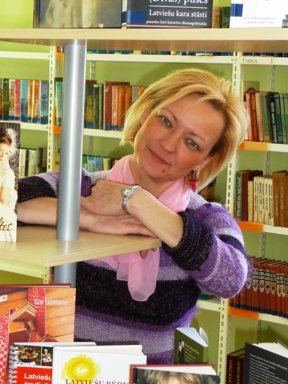 Brunavas bibliotēkas vadītāja Ilze Kursiša ir pieteikta ikgadējam Latvijas bibliotekāru konkursam «Gaismas nesējs».
Autors: bauskasbiblioteka.lv