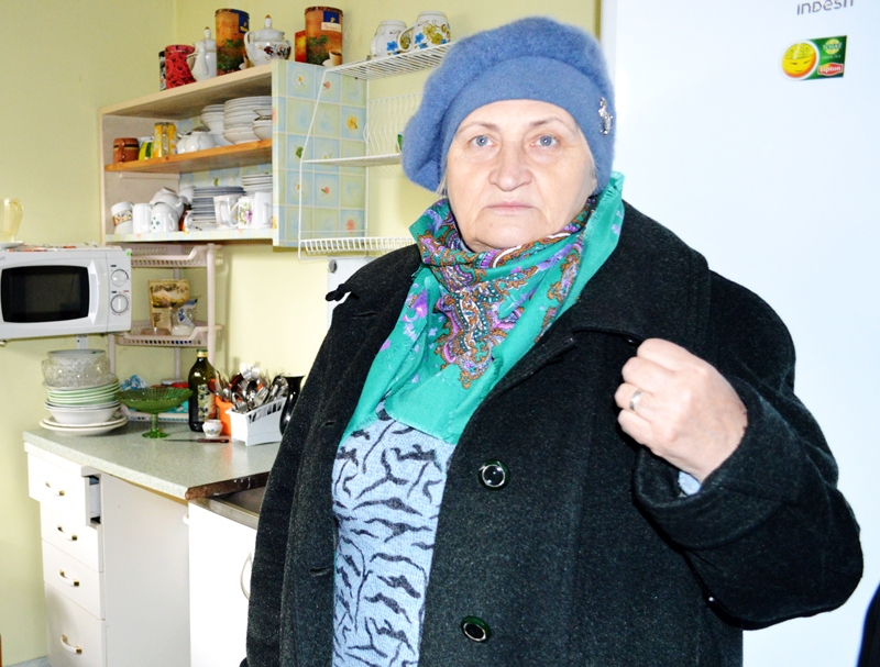 Taisija Auziņa, Iecavas Vissvētās Dievmātes piedzimšanas draudzes vecākā, stāsta, ka Lieldienās pareizticīgo baznīcā būs klāts svētku galds. 
Autors: Foto – Zane Gorškova