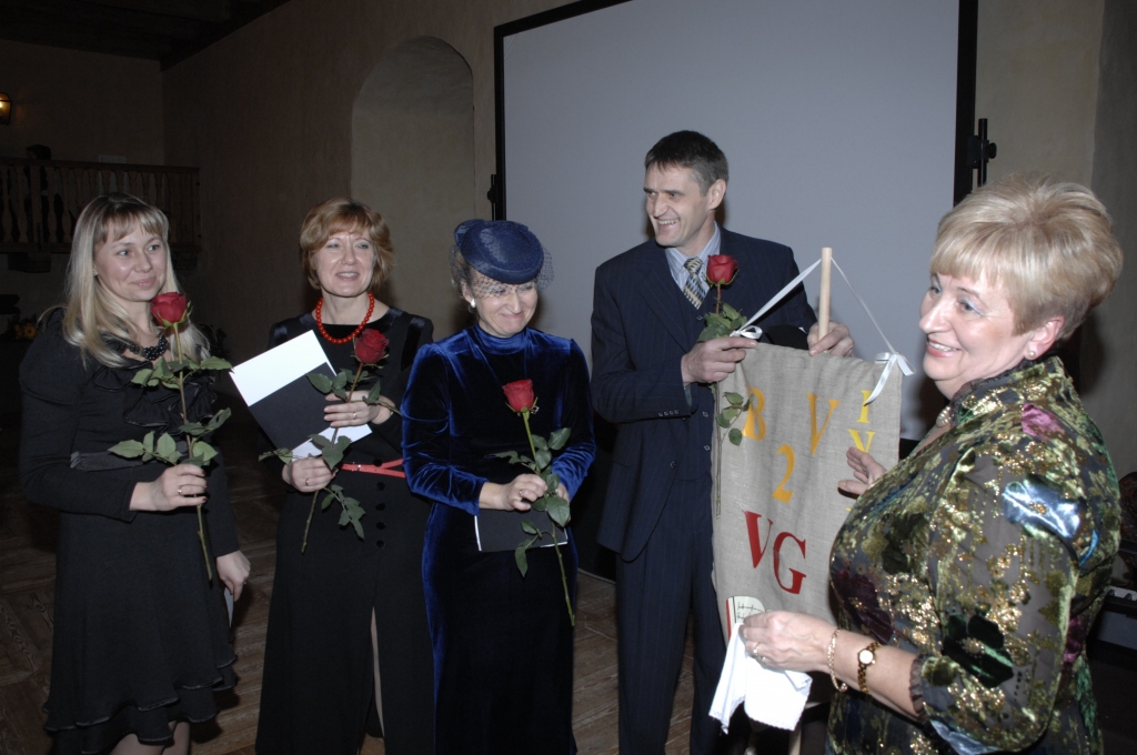 Bauskas 2. vidusskolā Vera Grigorjeva ( no labās) sākusi strādāt 1974. gadā.
Autors: No arhīva.