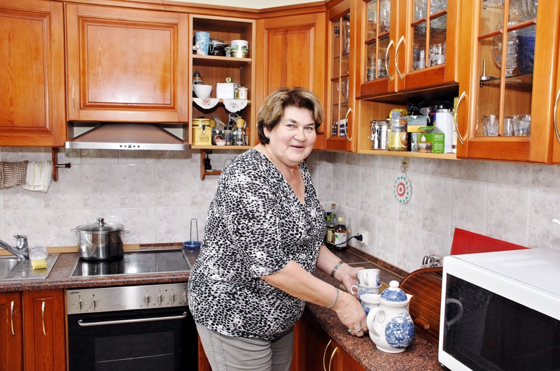 Ināra Dalbiņa, mūspusē pazīstama ģimenes ārste, teic: «Cenšos darīt iespējamo un neiespējamo, lai palīdzētu pacientiem, citādi neredzu savam darbam jēgu.»
Autors: Ivars Bogdanovs