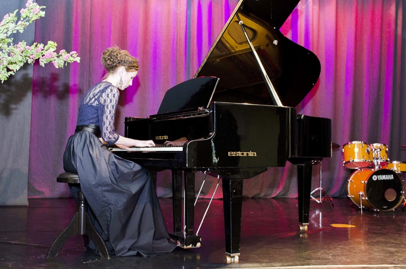 Džūlija Rodenkirhena atskaņo Bēthovena «Mēnesnīcas sonāti».
Autors: R. Linejs