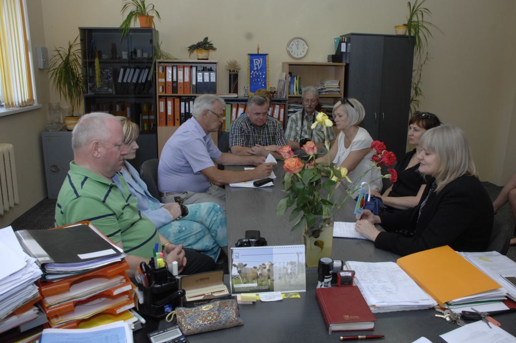 Rundāles novadā komisija pabija Pilsrundālē un Svitenē.
Autors: Ivars Bogdanovs