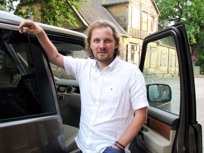 Andris Bite, strādādams starptautiskajā biznesā, joprojām sevi uzskata par baušķenieku. 
Autors: Vilnis Auzāns