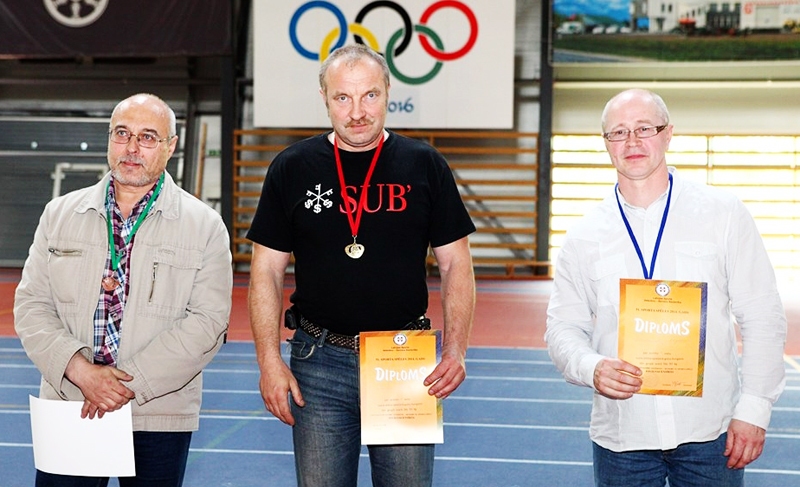 Dainis Zaķis (vidū) uzvarēja savā svara kategorijā līdz 93 kg. 
Autors: SP.LV