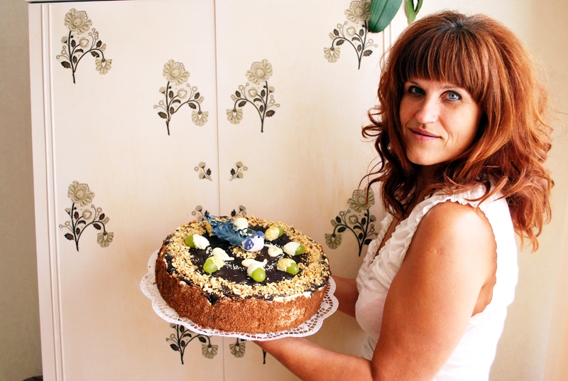 Marita Šermuka firmas «Staburadze» mājas kūku konkursā Jelgavā ieguva atzinību. 
Autors: no albuma